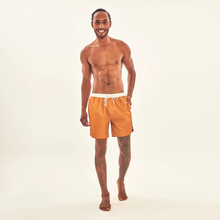 Laad de afbeelding in de Gallery-viewer, Shorts Boxer Ocre UPF50+
