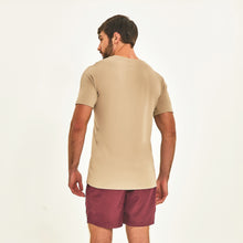 Laad de afbeelding in de Gallery-viewer, T-Shirt Sport Fit Areia UPF50+
