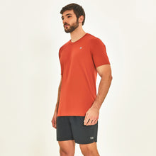 Laad de afbeelding in de Gallery-viewer, T-Shirt Sport Fit Ferrugem UPF50+
