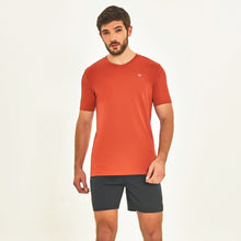 Laad de afbeelding in de Gallery-viewer, T-Shirt Sport Fit Ferrugem UPF50+
